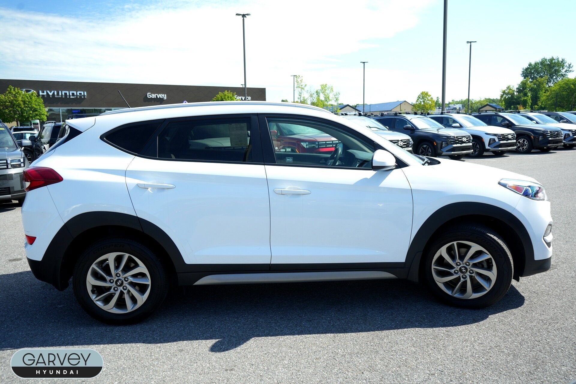 2017 Hyundai TUCSON SE