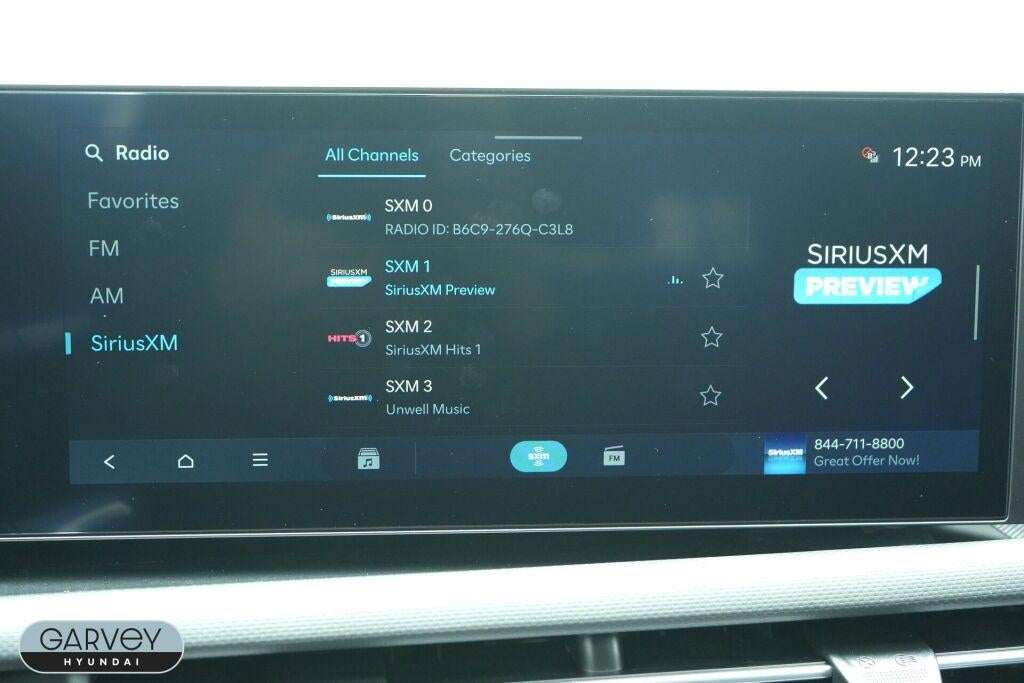 2026 Hyundai TUCSON HYBRID Blue SE