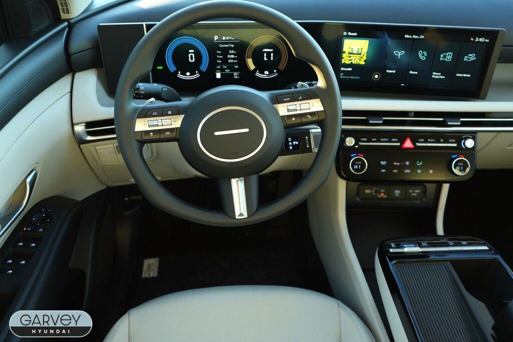 2026 Hyundai TUCSON HYBRID Blue SE