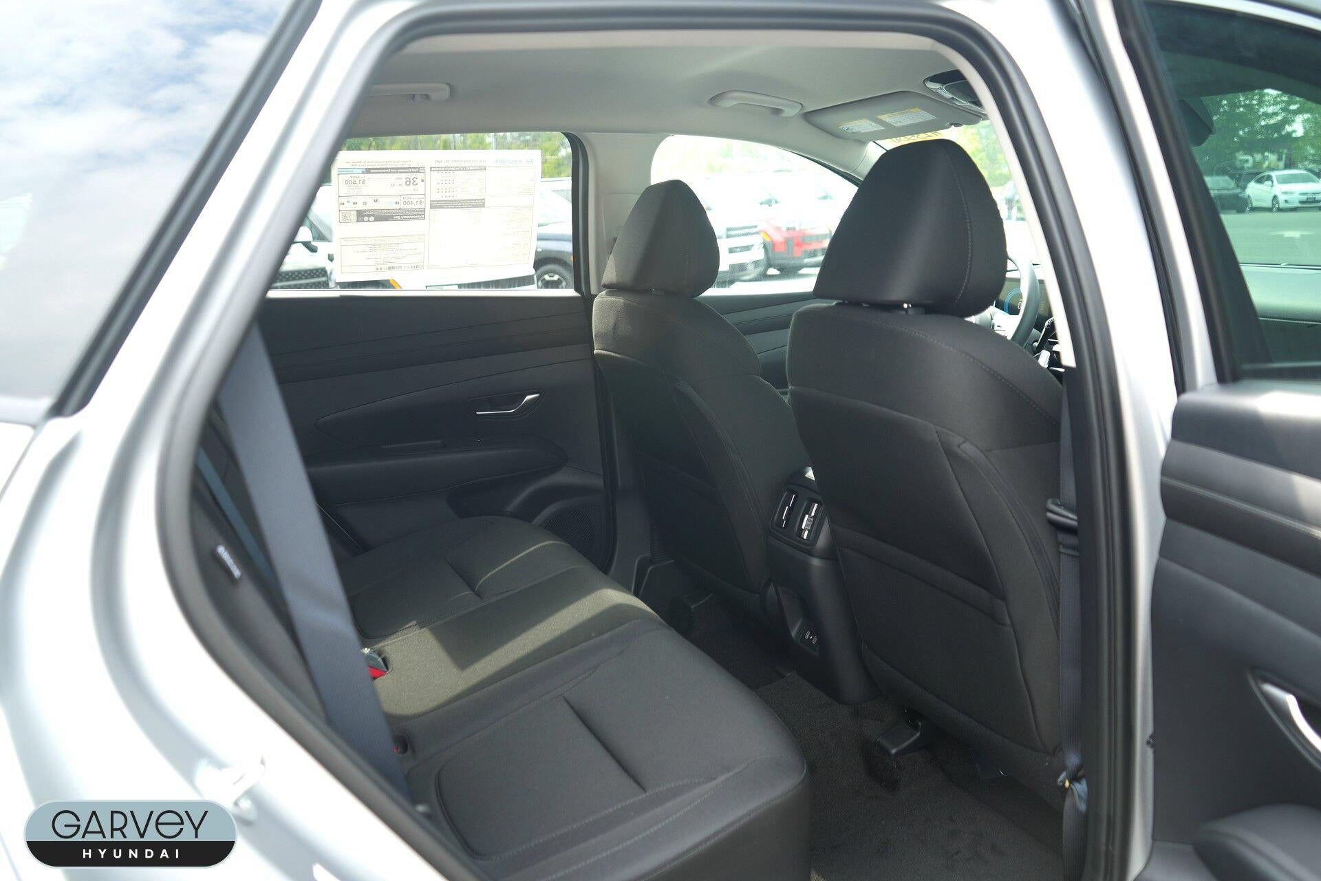 2026 Hyundai TUCSON HYBRID SEL