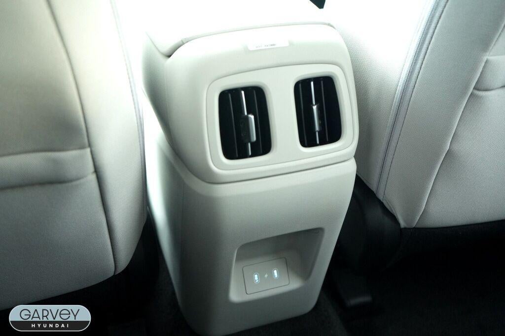 2026 Hyundai TUCSON PLUG-IN HYBRID SEL