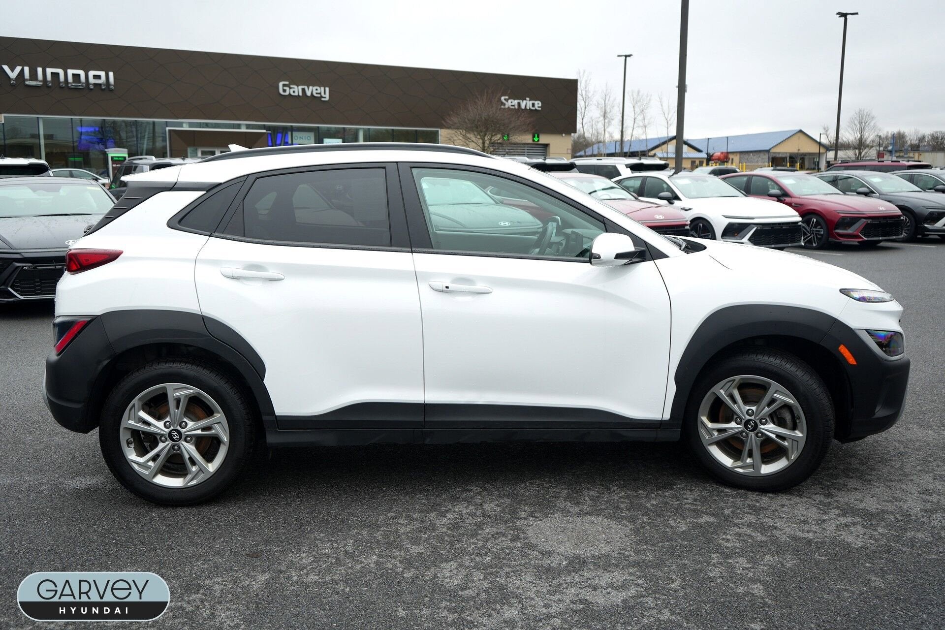 2023 Hyundai KONA SEL