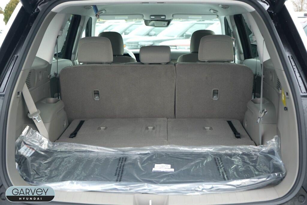 2026 Hyundai PALISADE SE