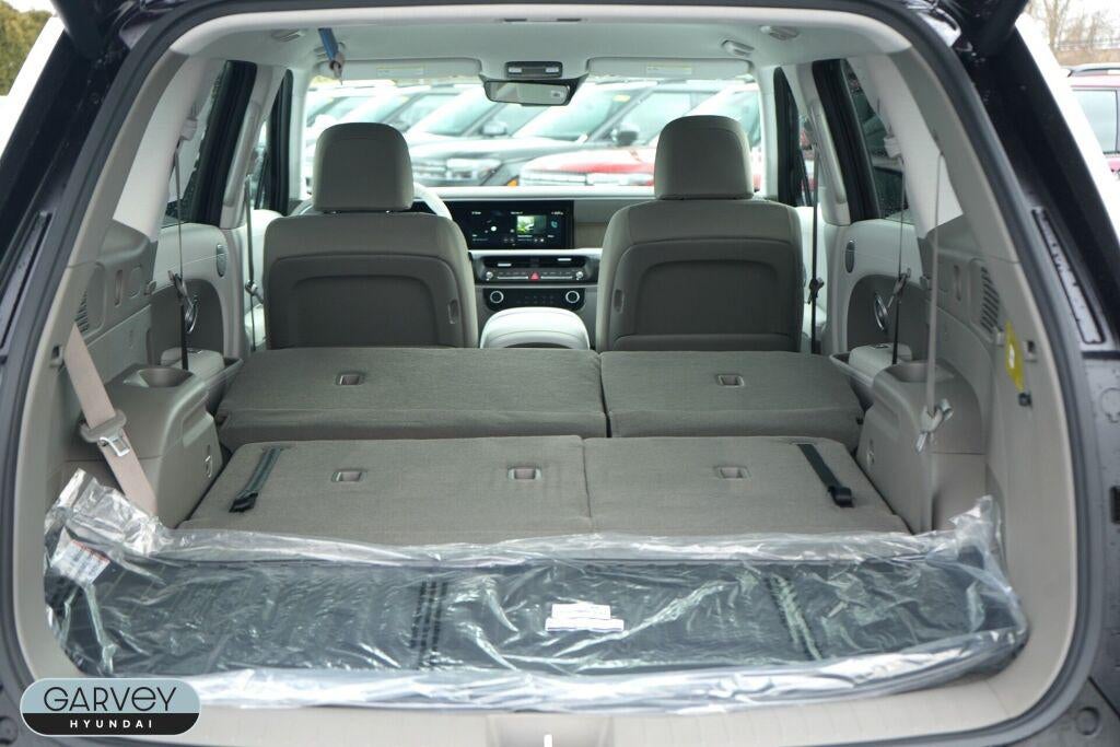 2026 Hyundai PALISADE SE