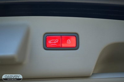 2027 Hyundai PALISADE Limited 8P