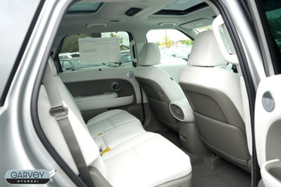 2027 Hyundai PALISADE Limited 8P