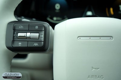 2027 Hyundai PALISADE Limited 8P