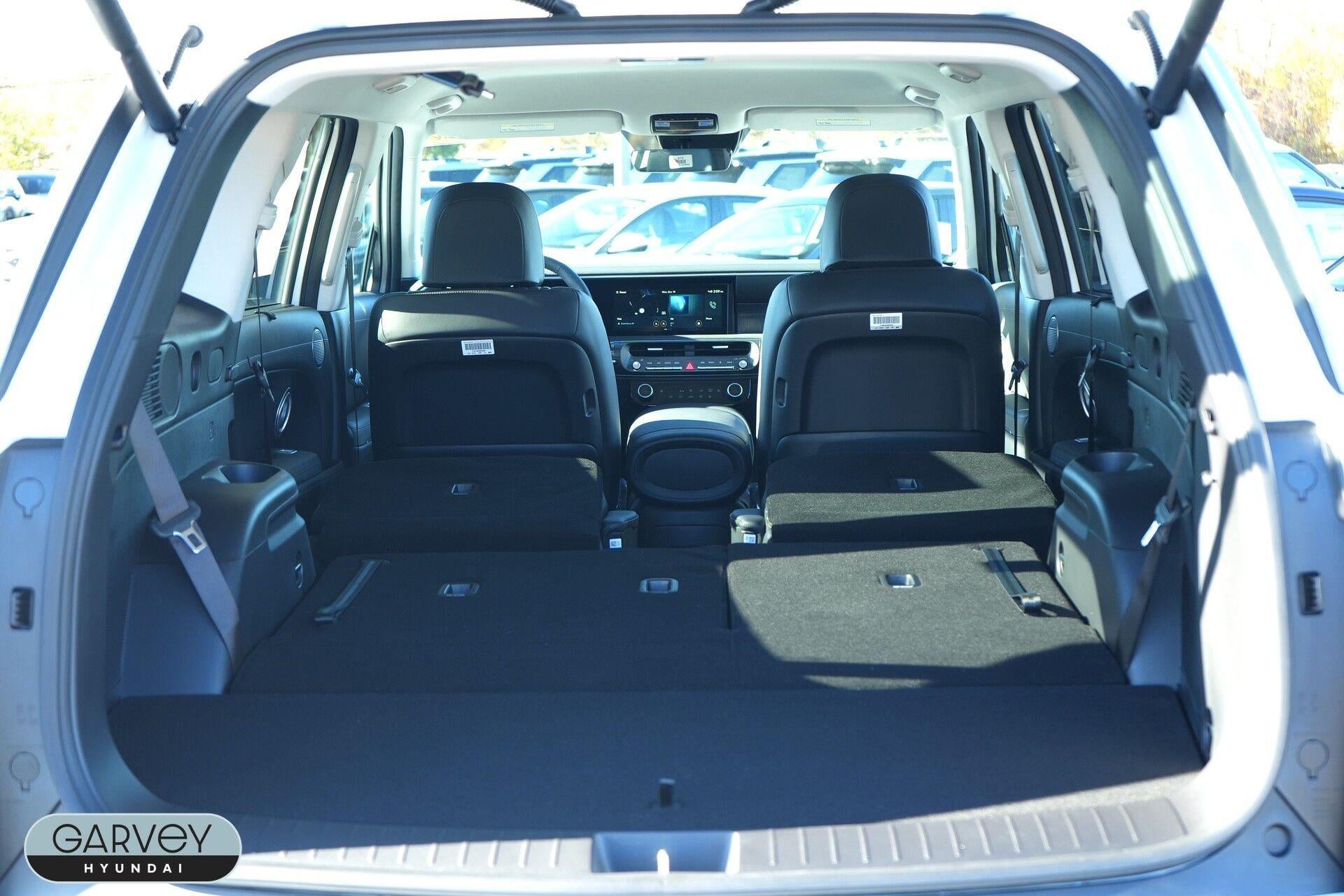 2027 Hyundai PALISADE SEL 7P