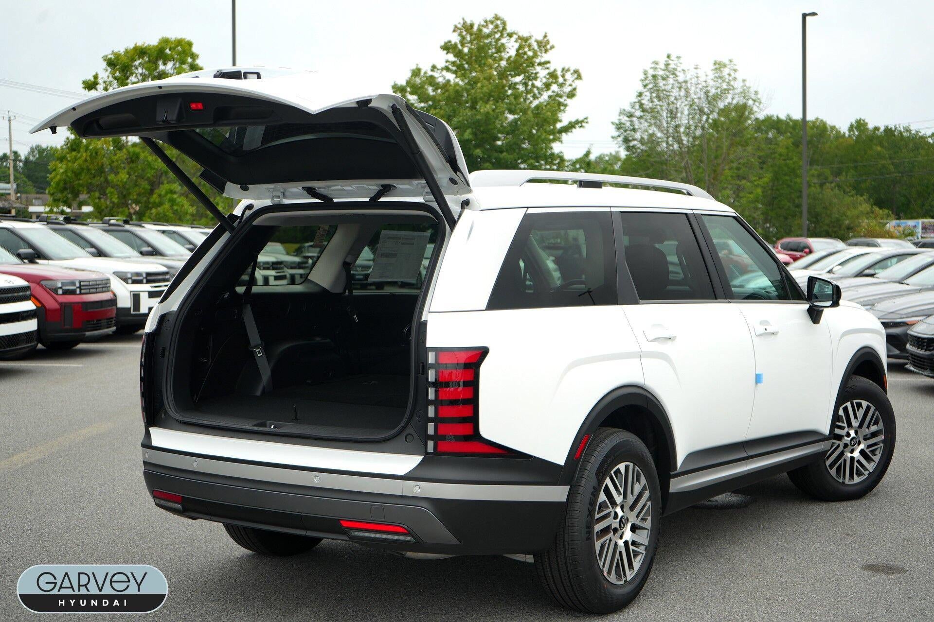 2027 Hyundai PALISADE SEL 7P