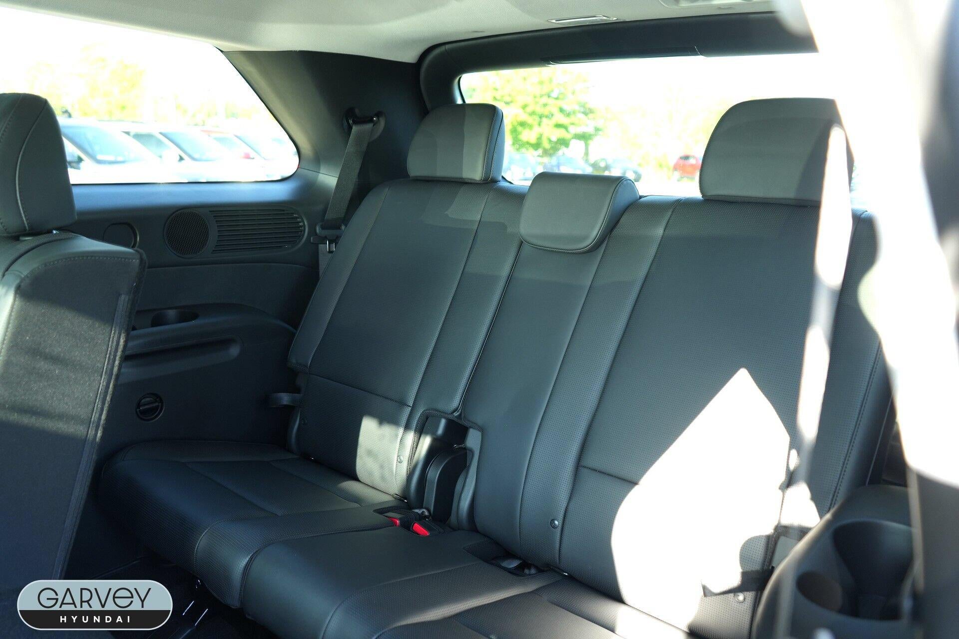 2027 Hyundai PALISADE SEL Premium 8P
