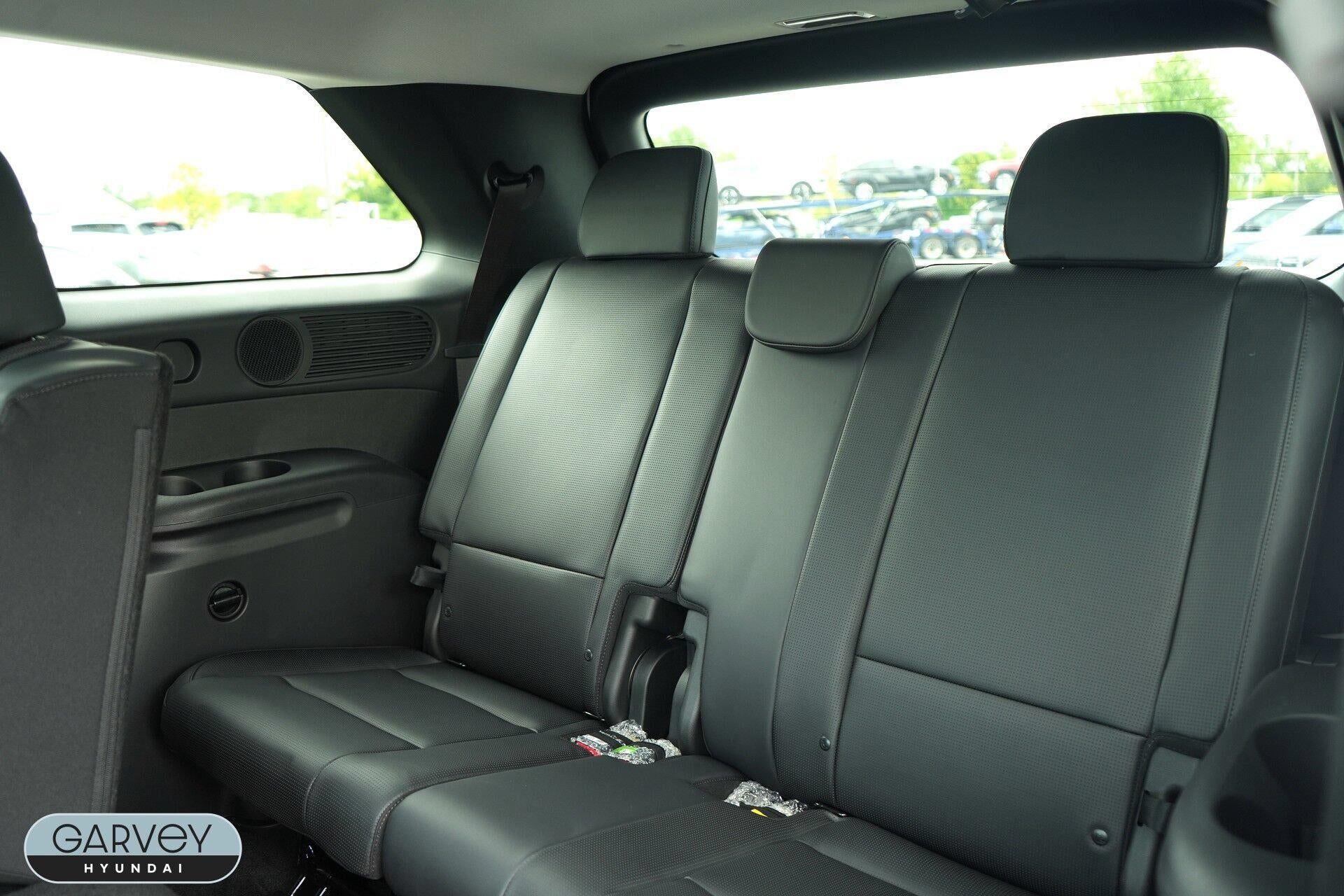 2027 Hyundai PALISADE SEL Premium 8P