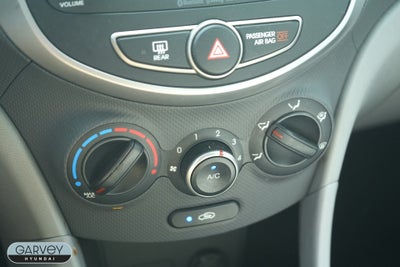 2016 Hyundai ACCENT SE