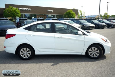 2016 Hyundai ACCENT SE