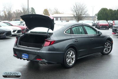 2022 Hyundai SONATA SEL
