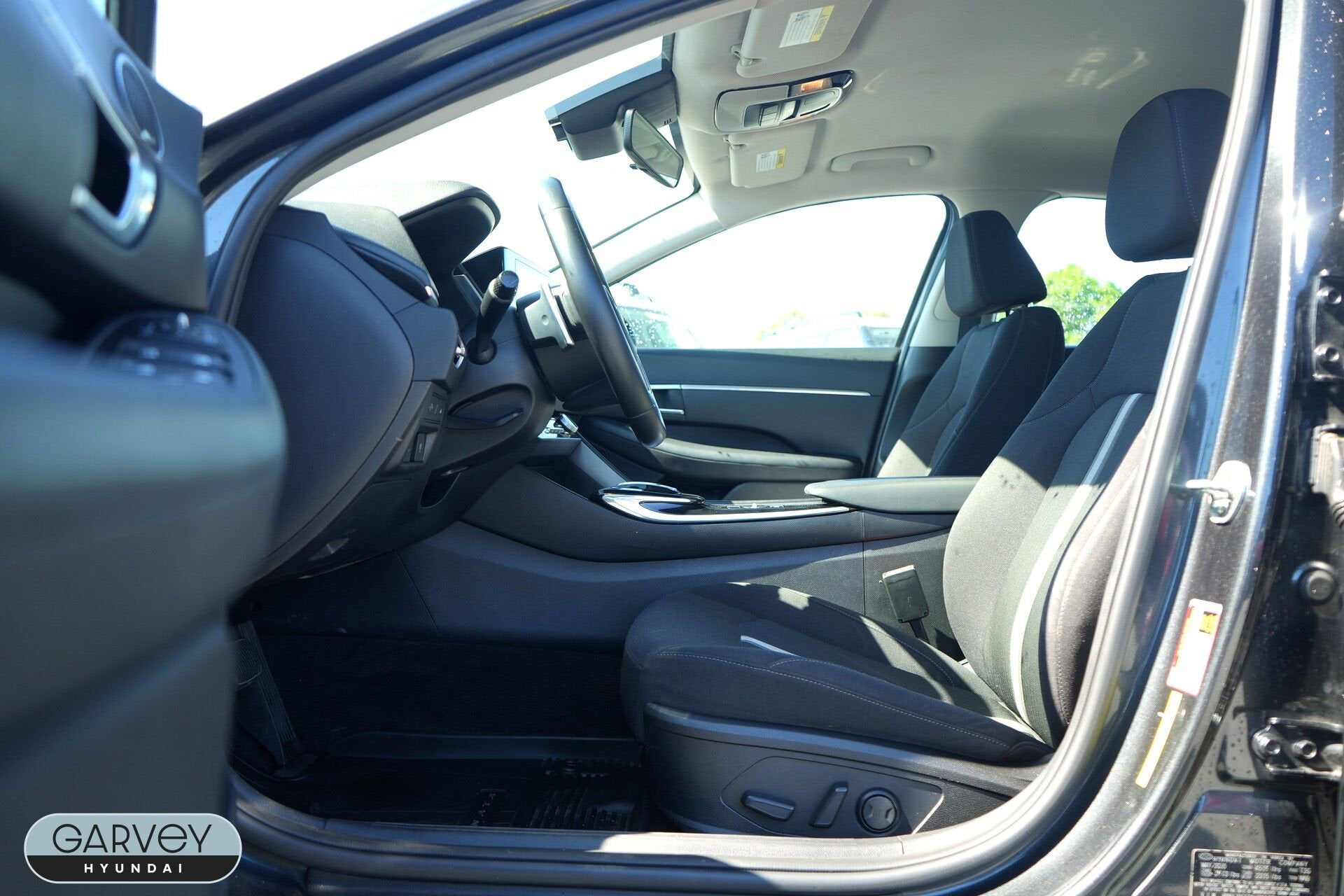 2020 Hyundai SONATA HYBRID SEL