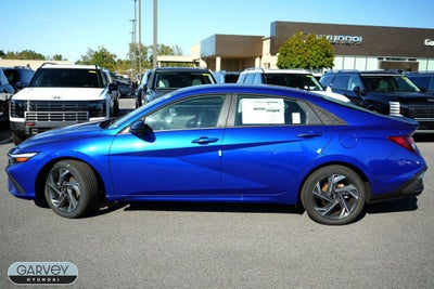 2025 Hyundai ELANTRA SEL Sport