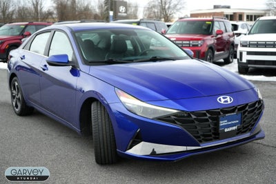 2023 Hyundai ELANTRA Limited