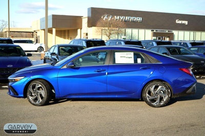 2026 Hyundai ELANTRA Limited