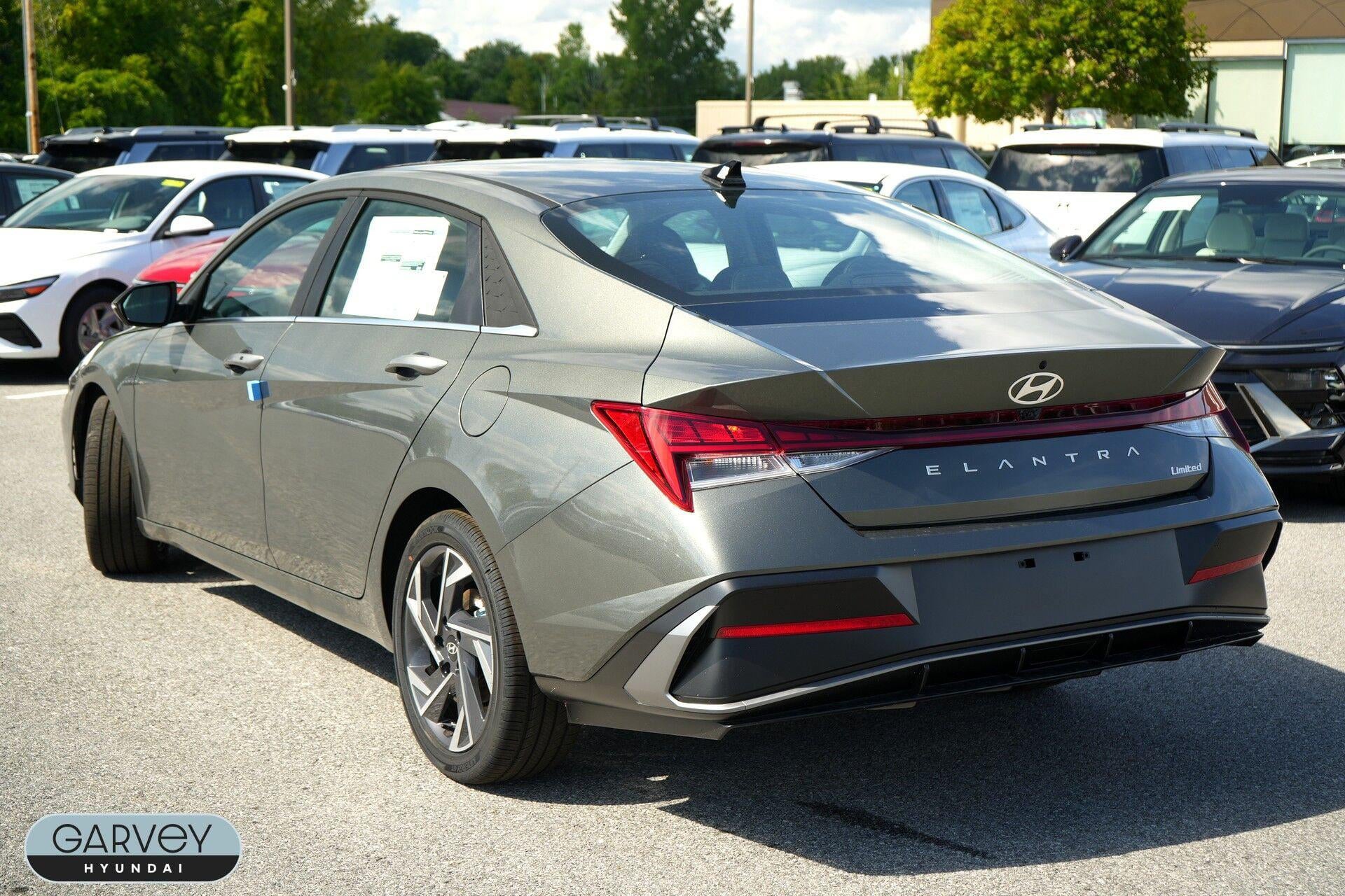 2026 Hyundai ELANTRA Limited