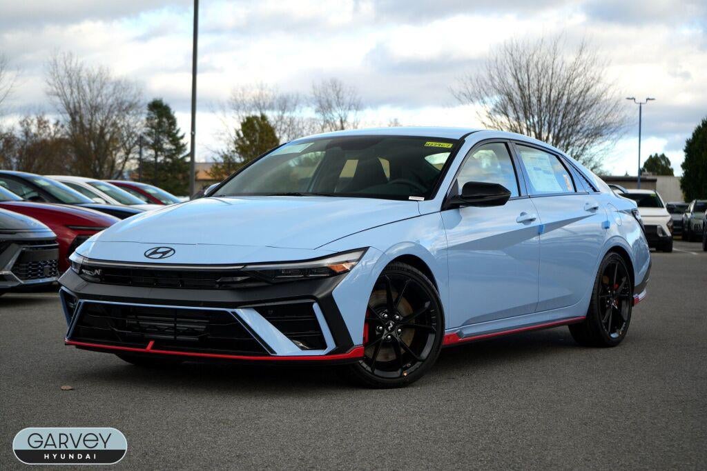 2026 Hyundai ELANTRA Base