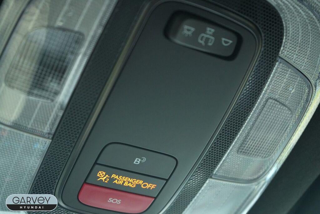 2026 Hyundai ELANTRA Base