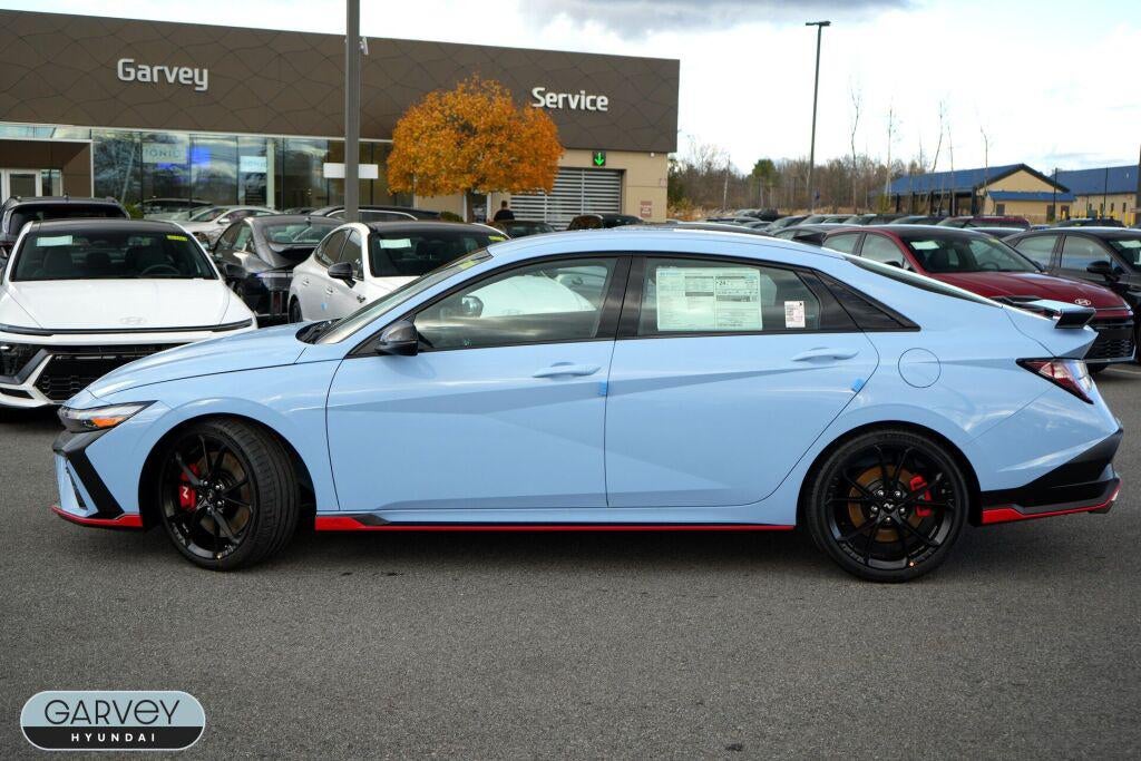 2026 Hyundai ELANTRA Base