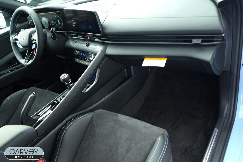 2026 Hyundai ELANTRA Base