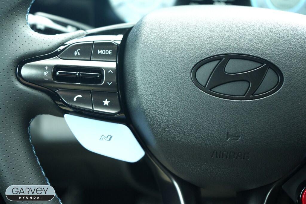 2026 Hyundai ELANTRA Base