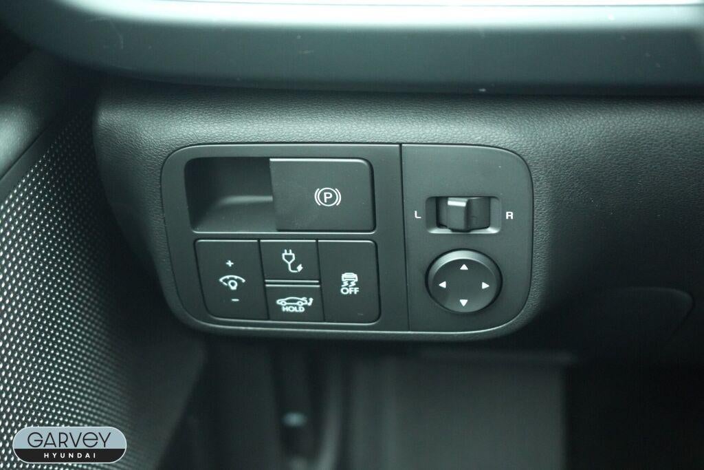 2025 Hyundai IONIQ 6 SE