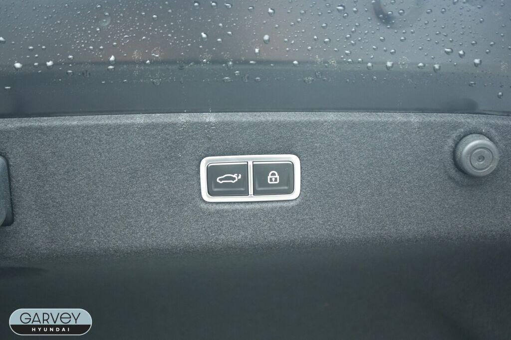 2025 Hyundai IONIQ 6 SE