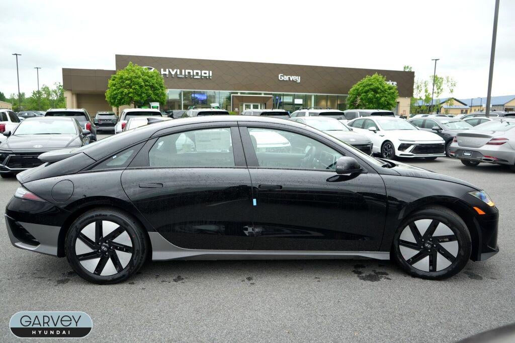 2025 Hyundai IONIQ 6 SE