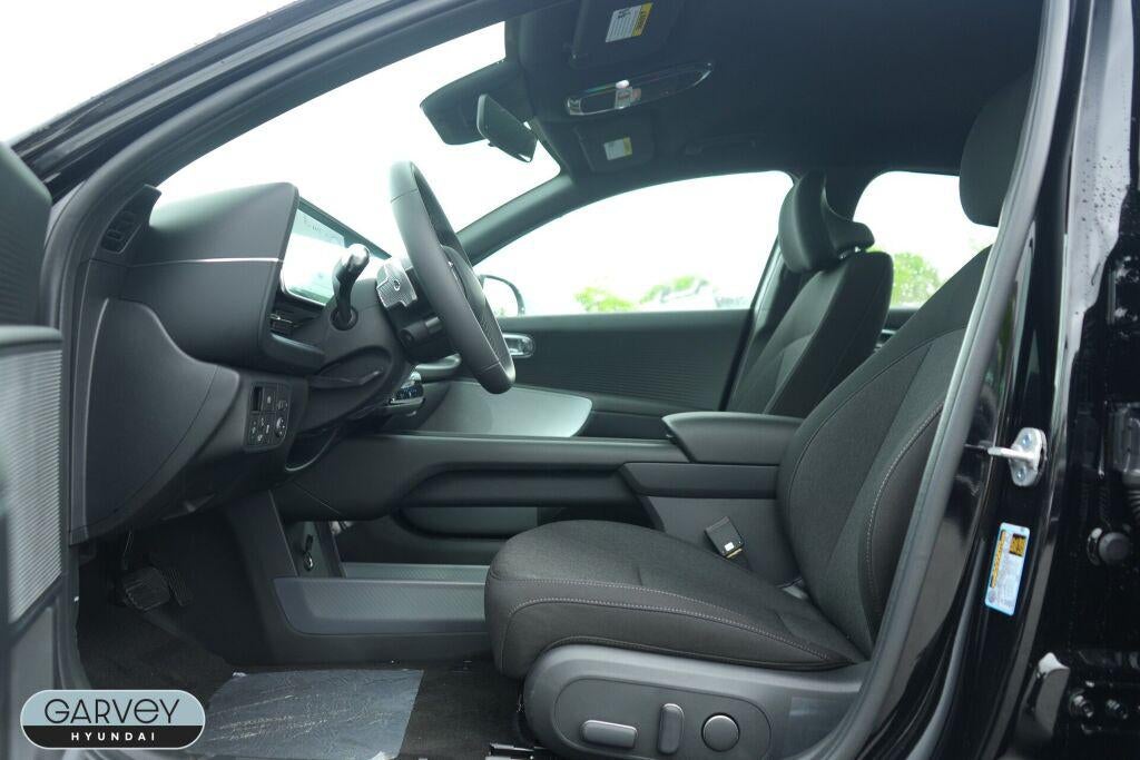 2025 Hyundai IONIQ 6 SE