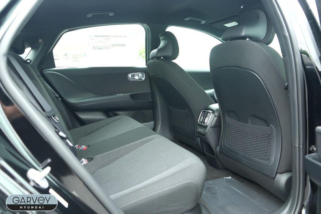 2025 Hyundai IONIQ 6 SE