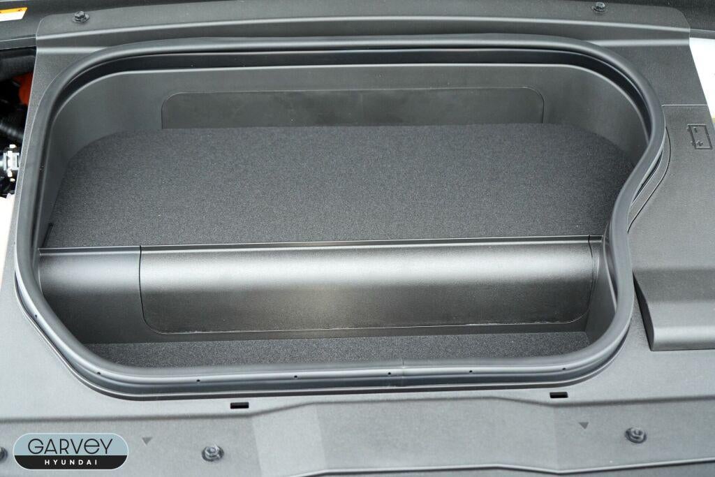 2025 Hyundai IONIQ 6 SE