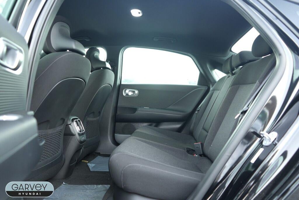 2025 Hyundai IONIQ 6 SE