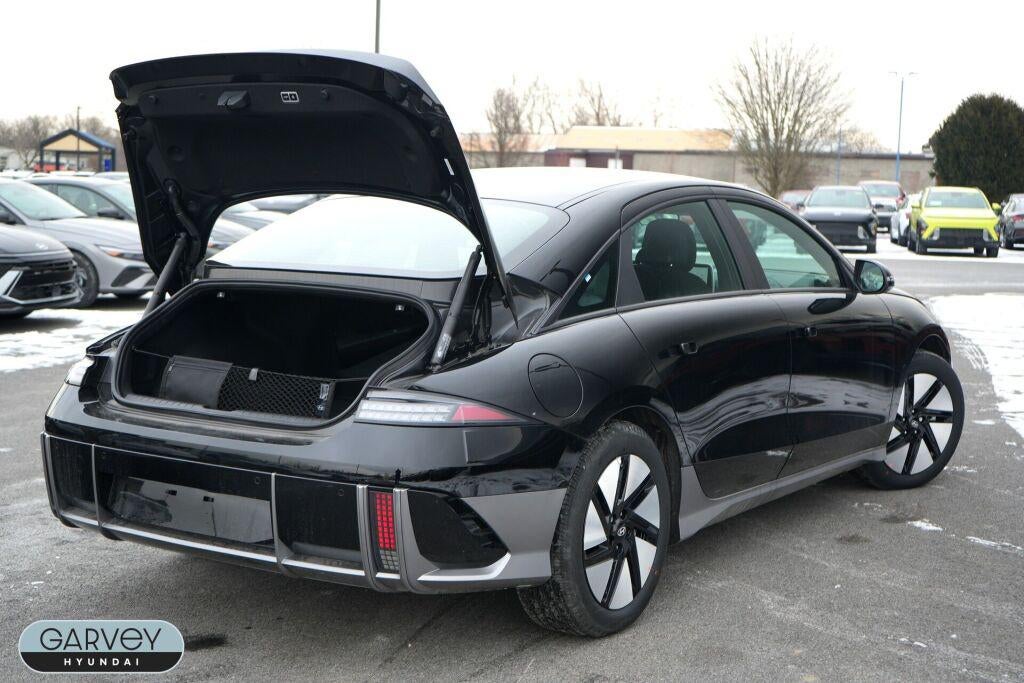 2025 Hyundai IONIQ 6 SE