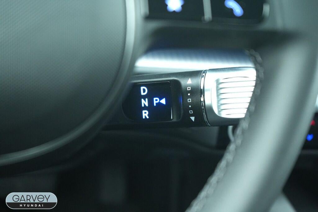 2025 Hyundai IONIQ 6 SE