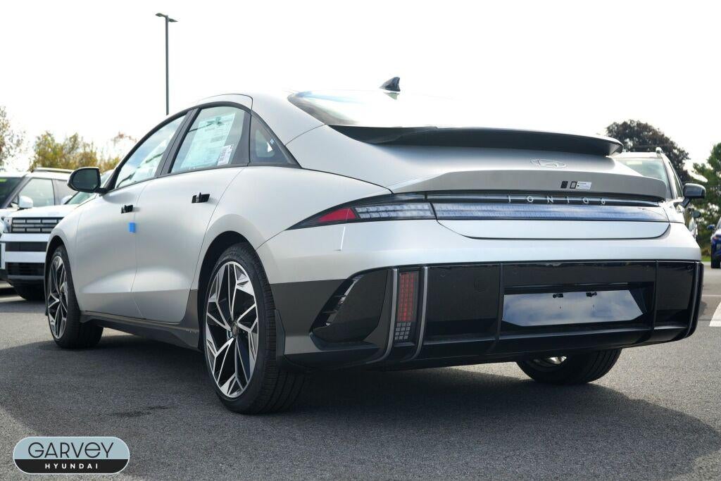 2025 Hyundai IONIQ 6 SEL