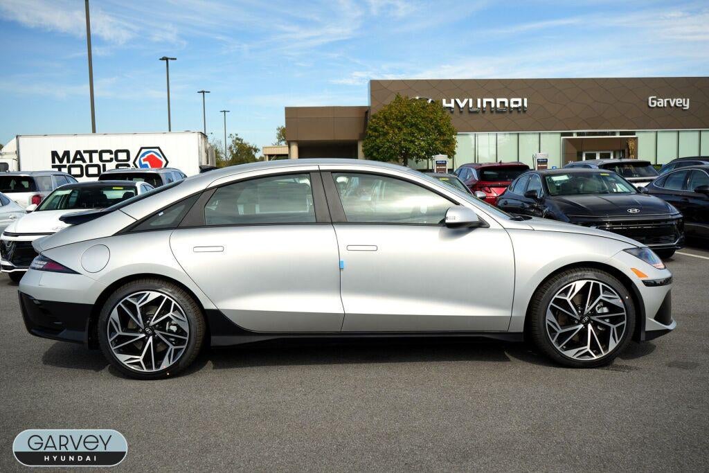2025 Hyundai IONIQ 6 SEL