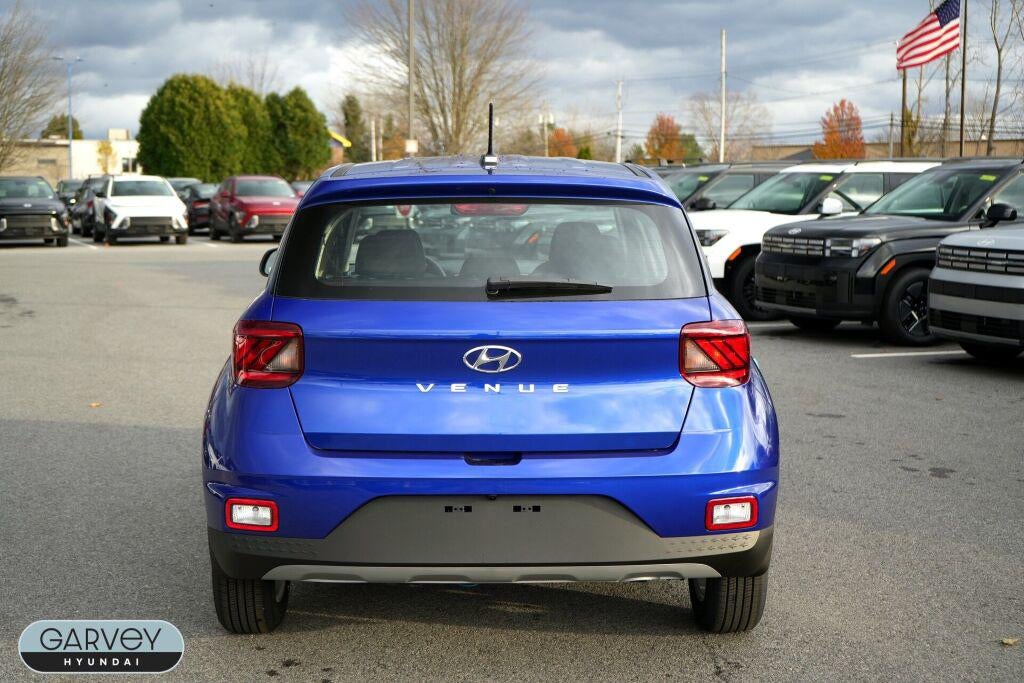2026 Hyundai VENUE SE