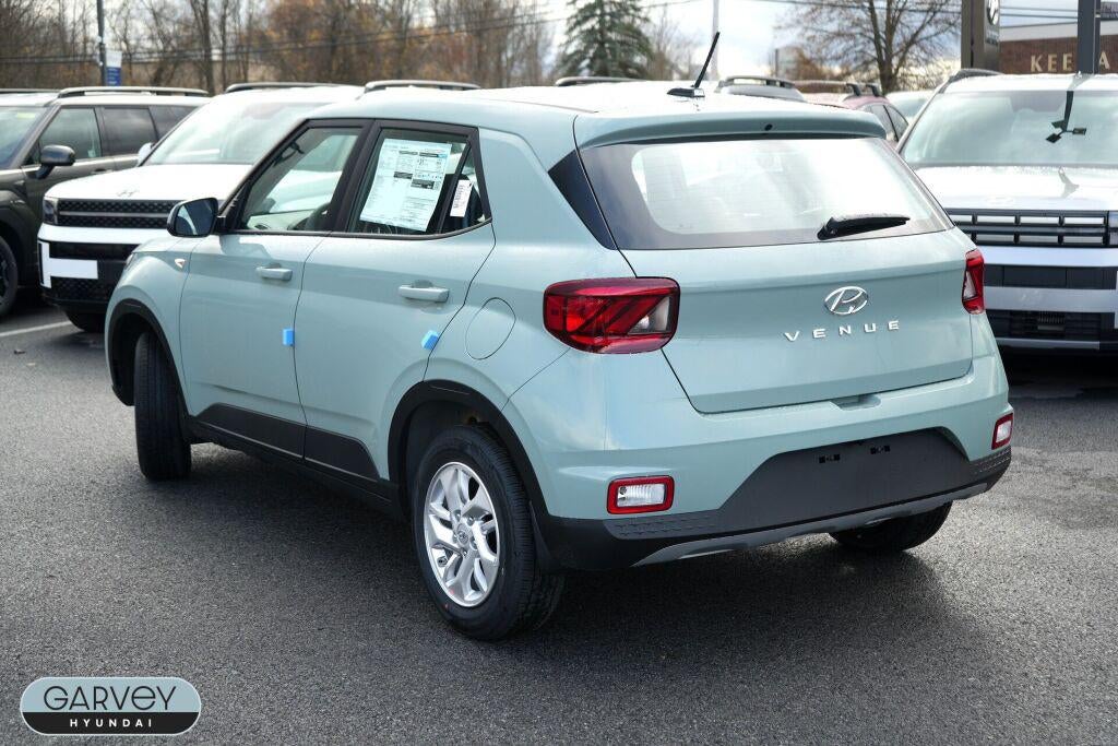 2026 Hyundai VENUE SE