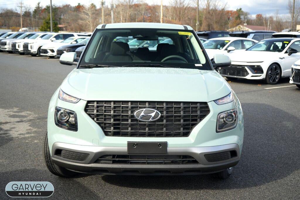 2026 Hyundai VENUE SE