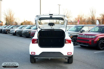 2026 Hyundai VENUE SE