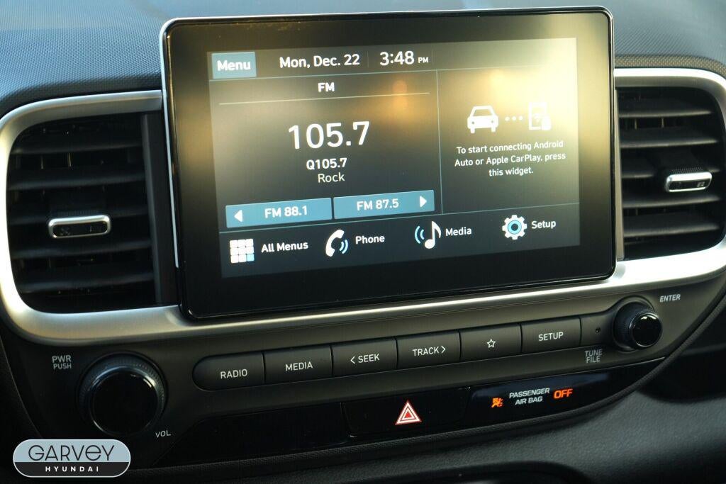 2026 Hyundai VENUE SE