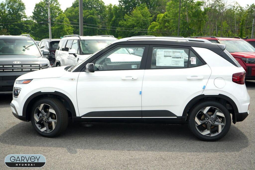 2025 Hyundai VENUE Limited