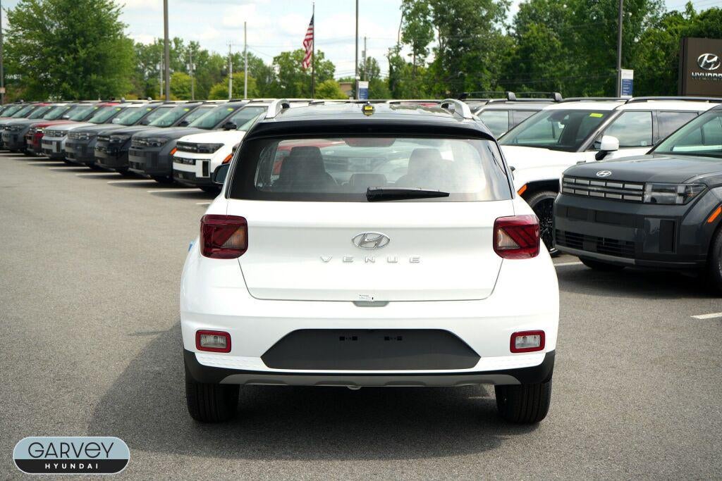 2025 Hyundai VENUE Limited