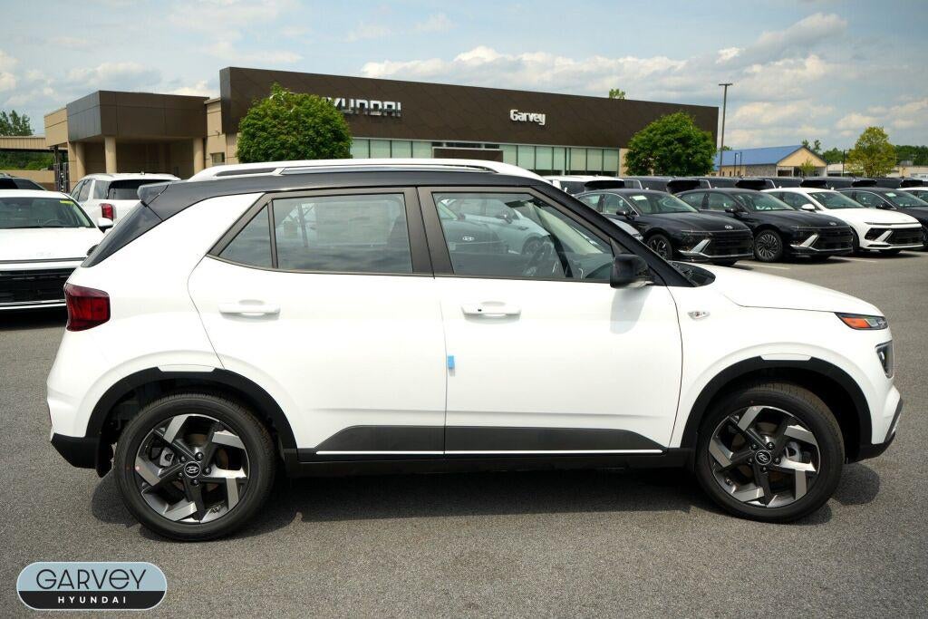 2025 Hyundai VENUE Limited