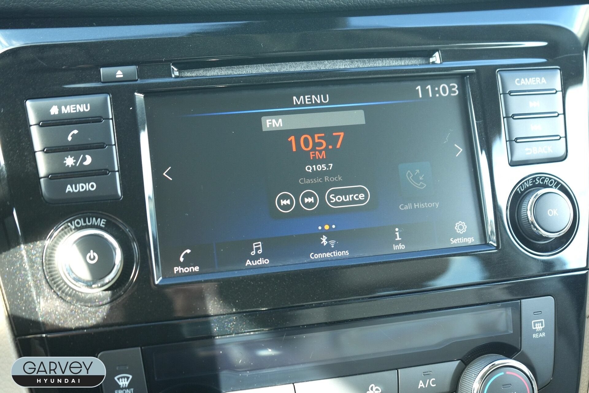 2019 Nissan Rogue SV - Photo 8