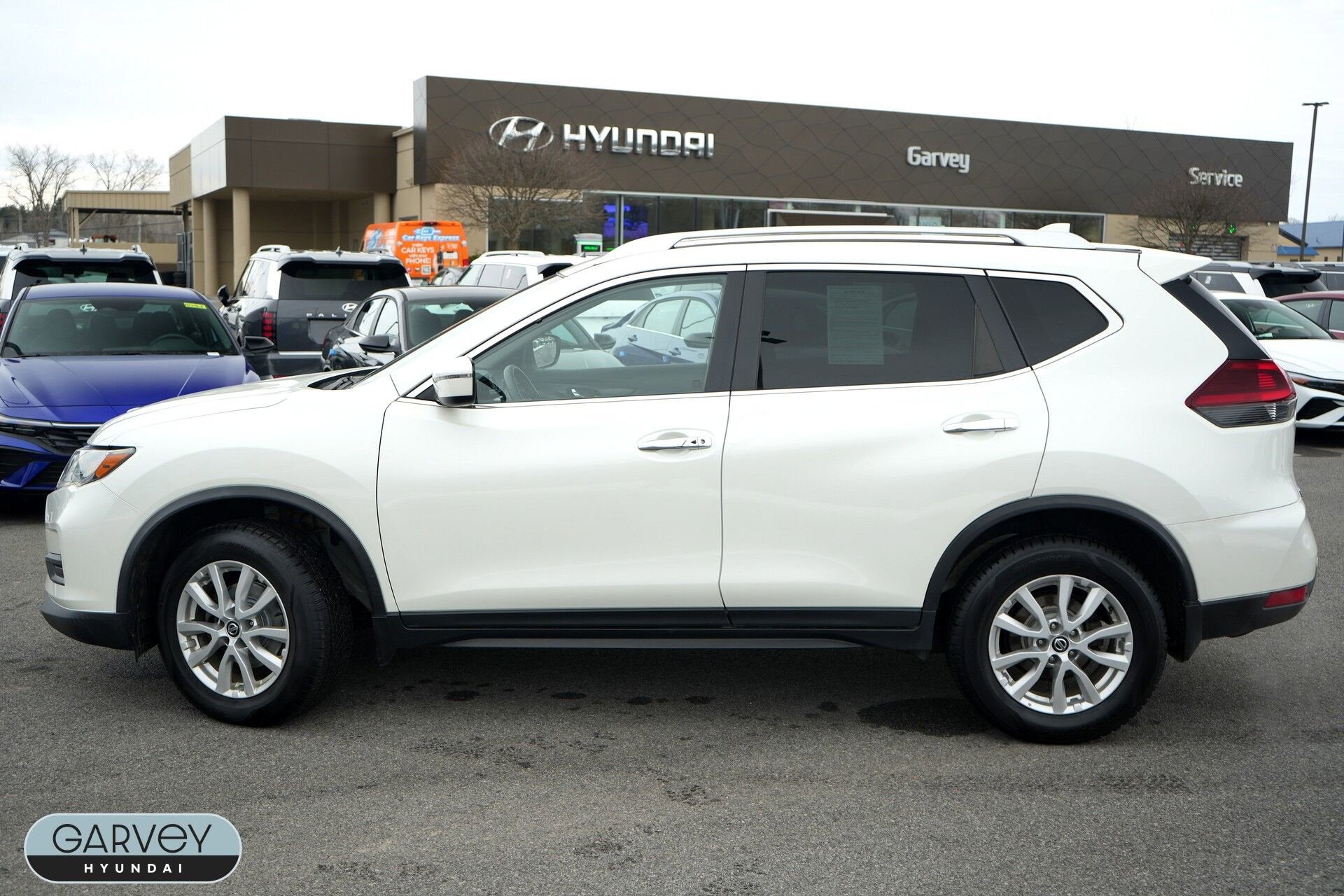 2019 Nissan Rogue SV