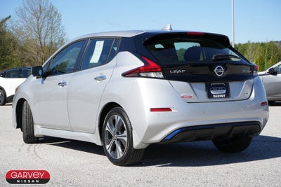 2022 Nissan LEAF SV